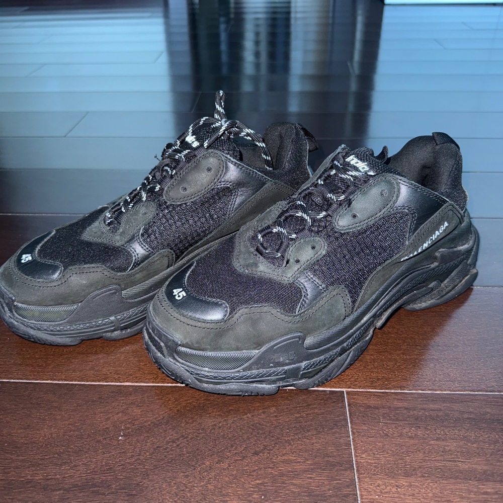 Balenciaga Triple S Men’s sneakers Sz. 45 Good condition. No box available - Picture 2 of 6